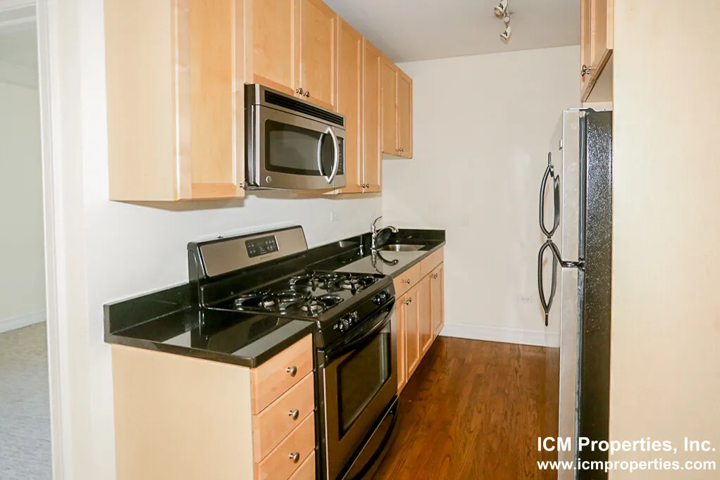 3808 N Sheffield Ave, ,  60613, USA 60613-unit#3814S-2W-Chicago-IL