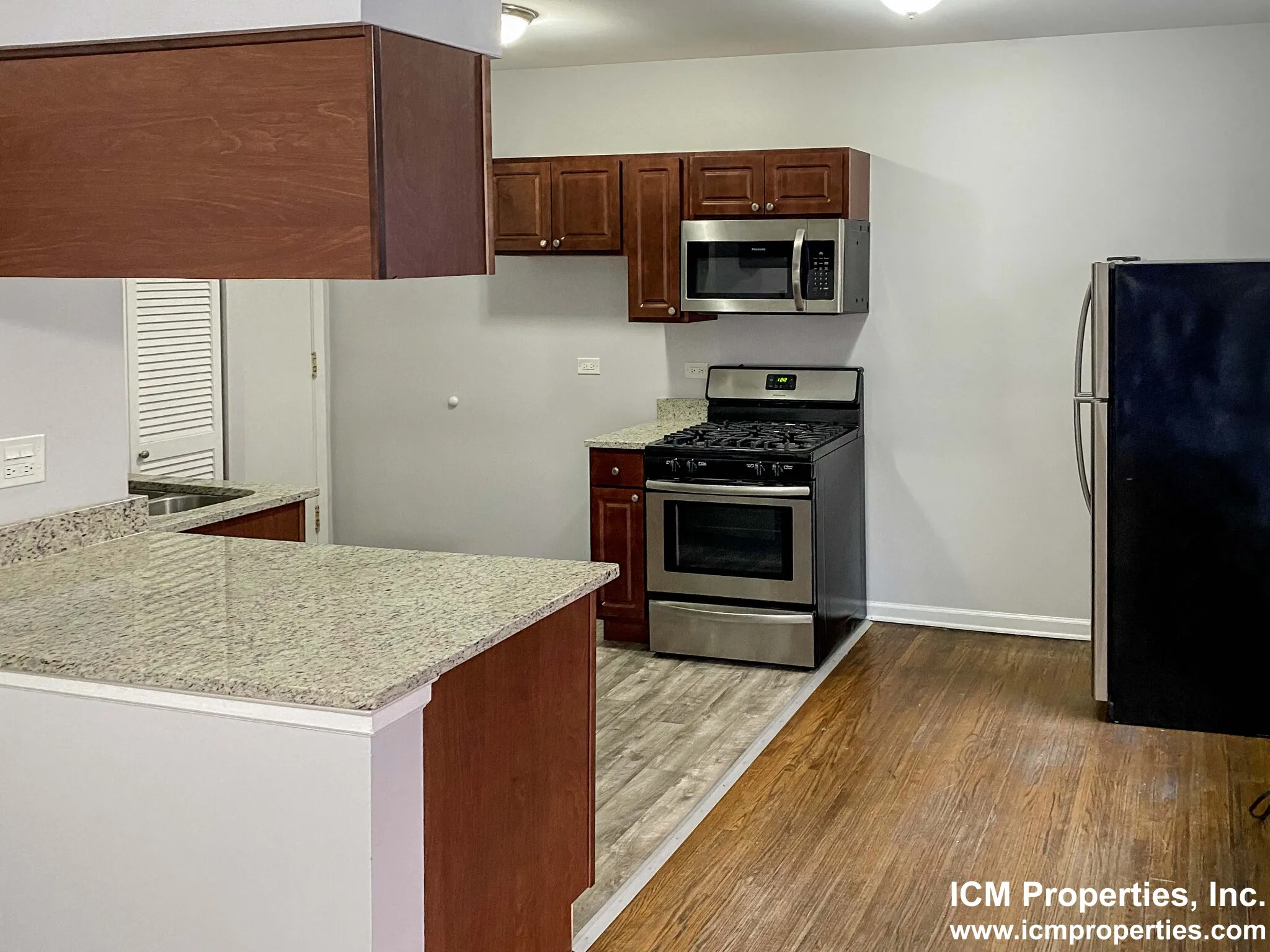 3708 N Sheffield Ave, ,  60613, USA 60613-unit#3708-307-Chicago-IL