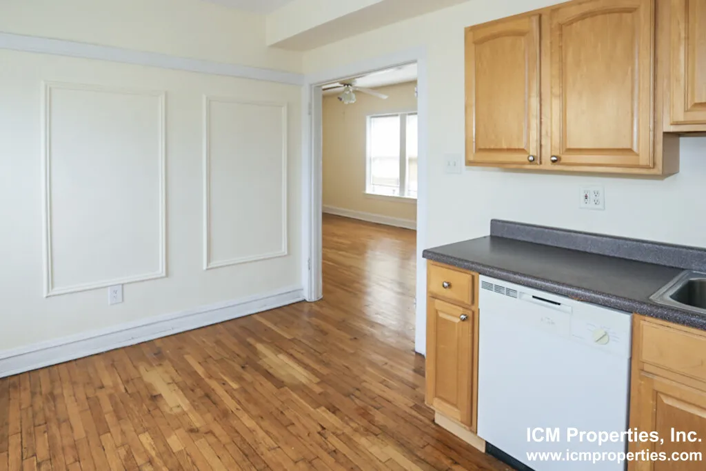 3521 N Broadway, ,  60657, USA 60657-unit#3529.5-2E-Chicago-IL