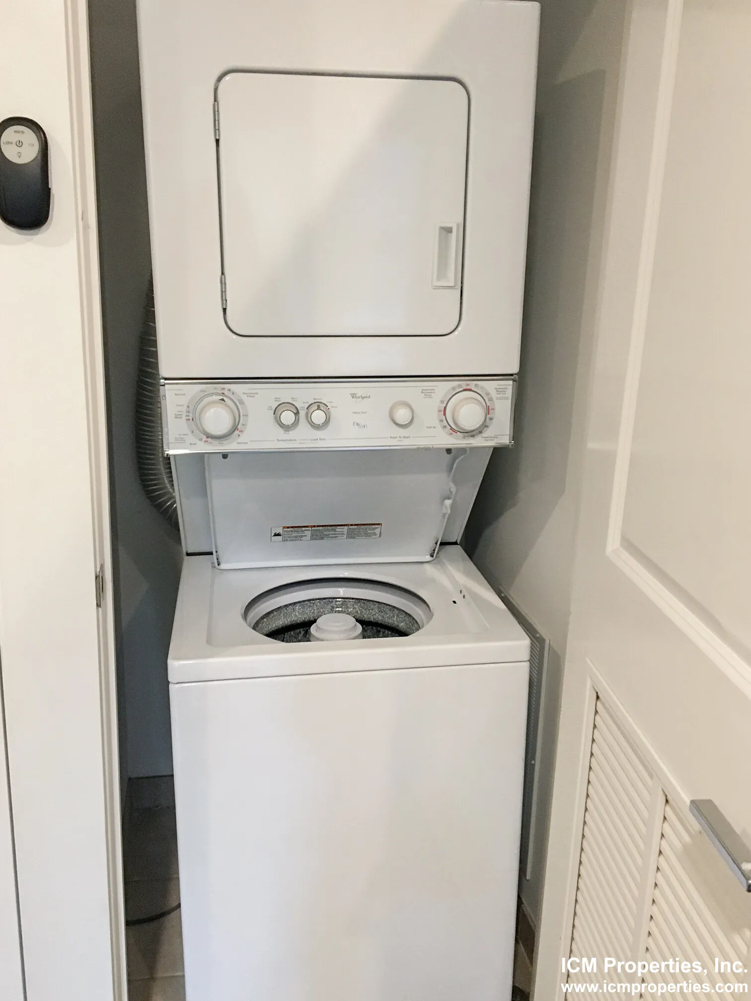 3915 N Janssen Ave, ,  60613, USA 60613-unit#3921-2N-Chicago-IL