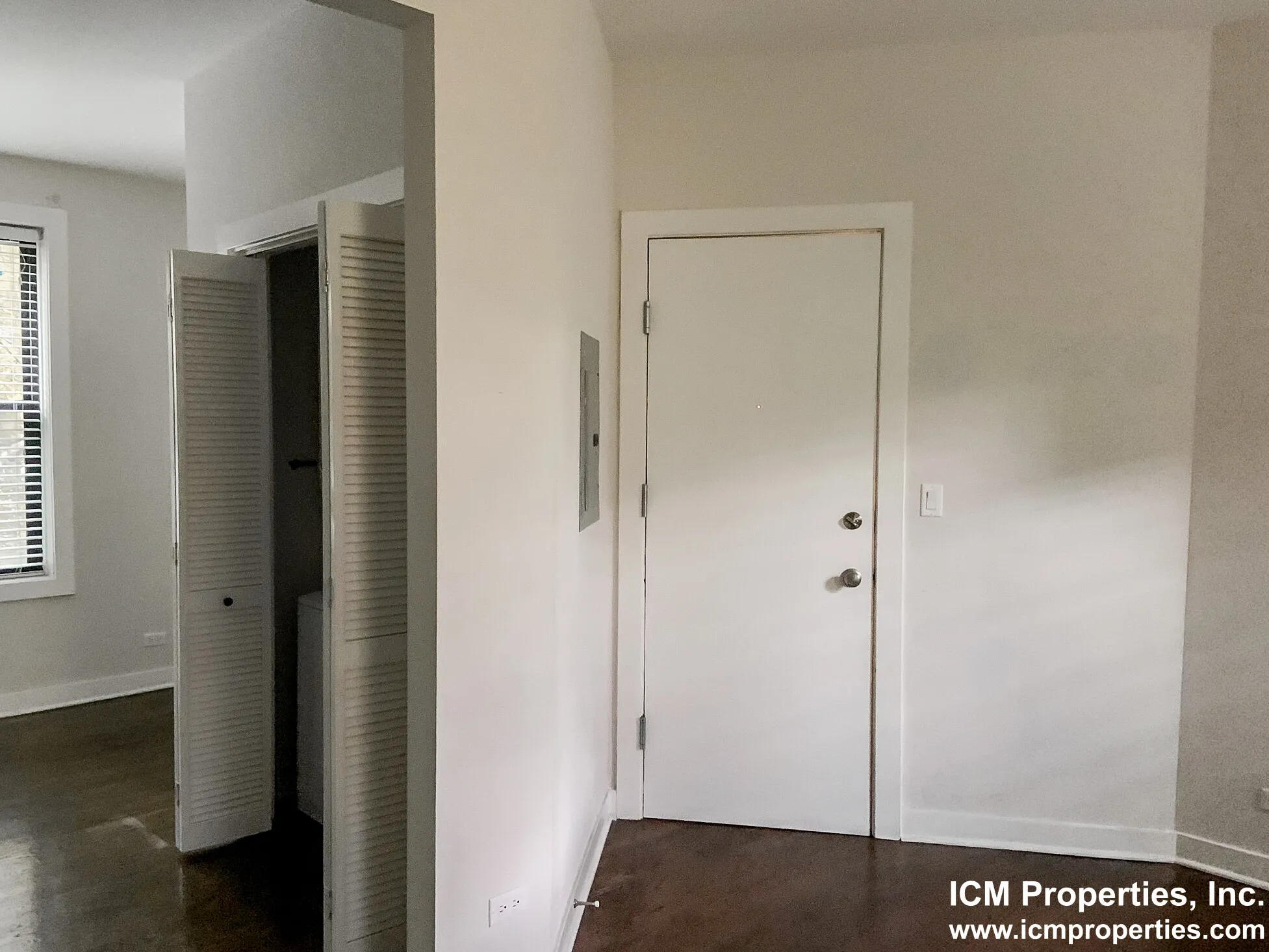 1600 W Belle Plaine Ave, ,  60613, USA 60613-unit#1606-1-Chicago-IL