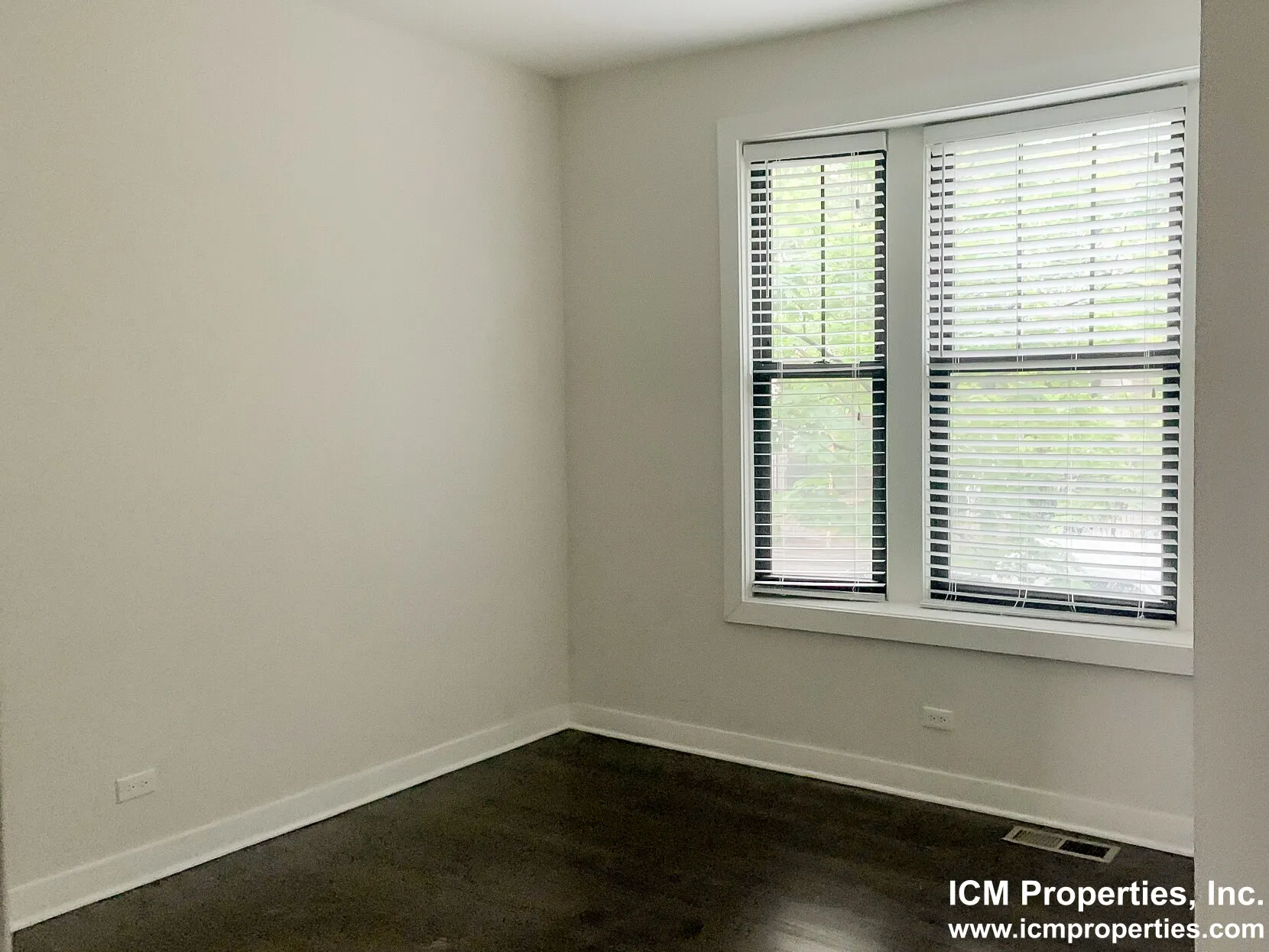 1600 W Belle Plaine Ave, ,  60613, USA 60613-unit#1606-1-Chicago-IL