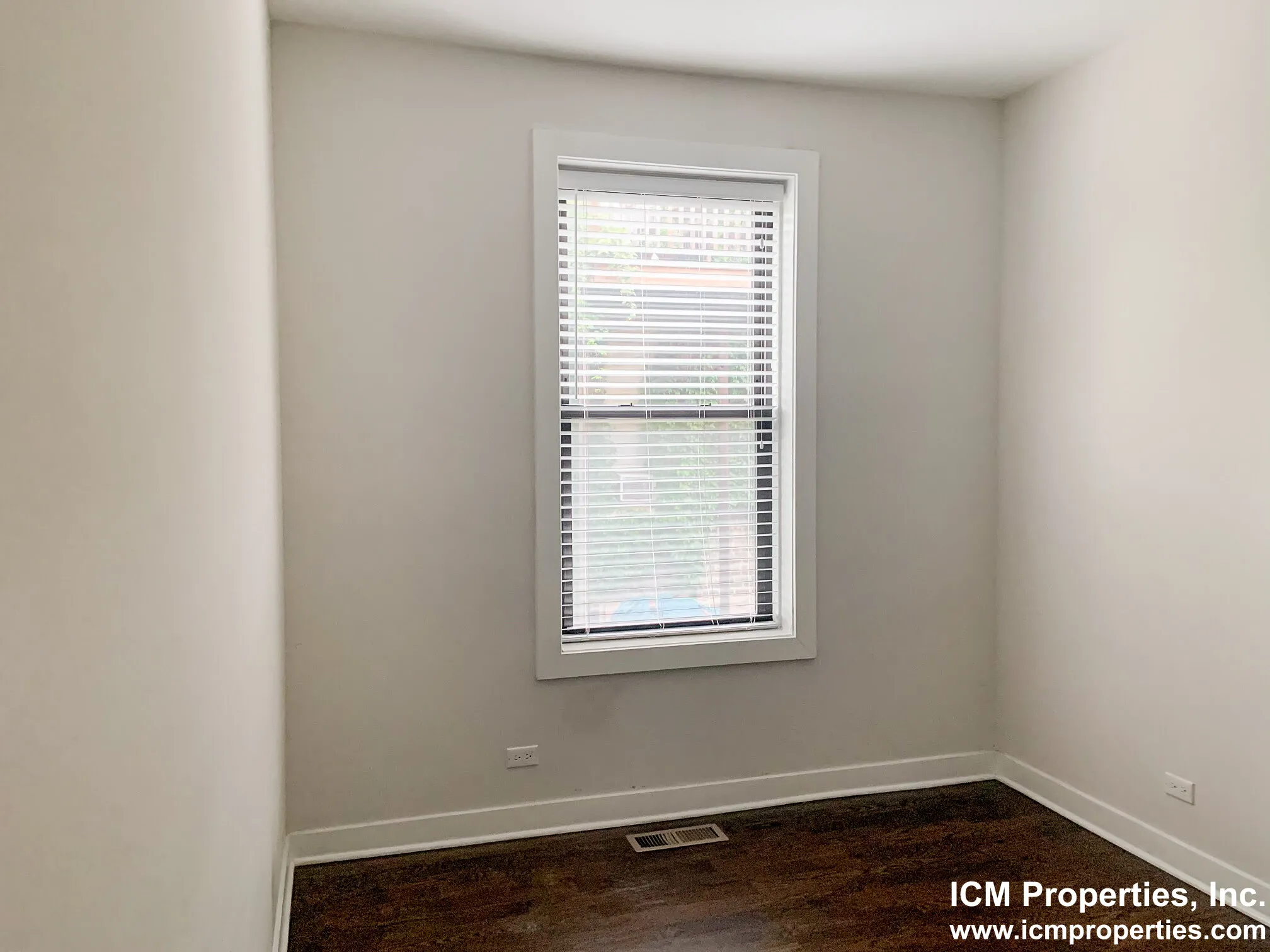 1600 W Belle Plaine Ave, ,  60613, USA 60613-unit#1606-1-Chicago-IL