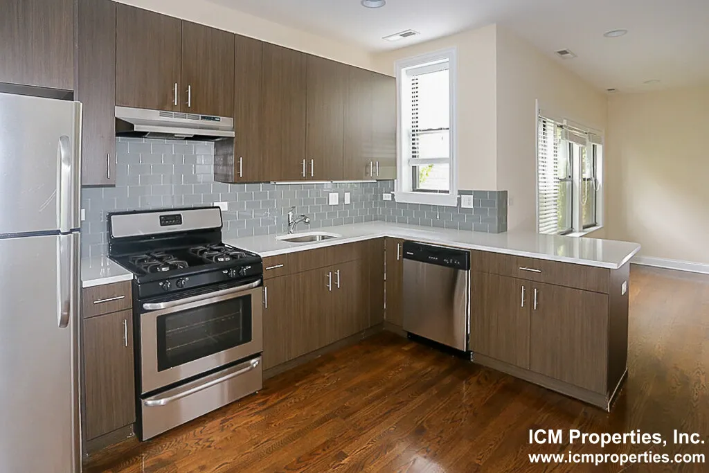 3709 N Wilton Ave, ,  60613, USA 60613-unit#3709-3-Chicago-IL