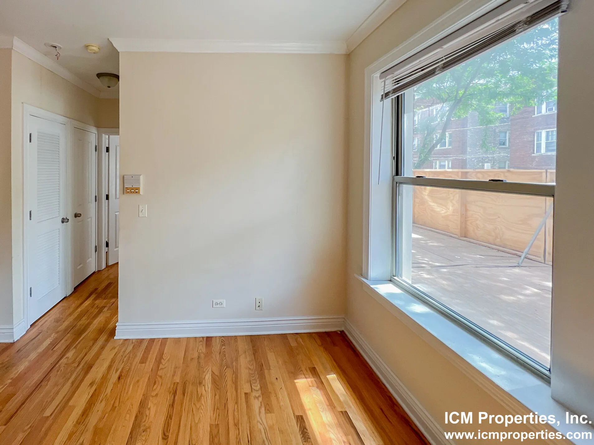 1210 W Waveland Ave, ,  60613, USA 60613-unit#1214WAV1-Chicago-IL