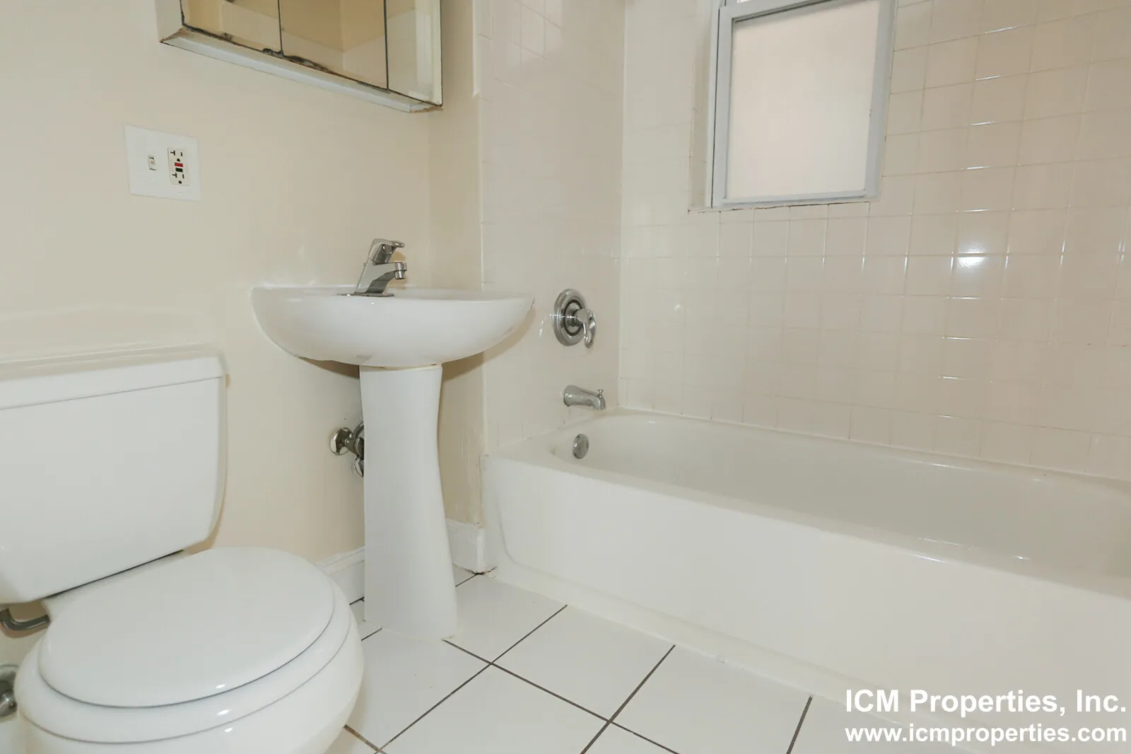 851 W Cornelia Ave, , 60657, USA 60657-unit#851-1S-Chicago-IL