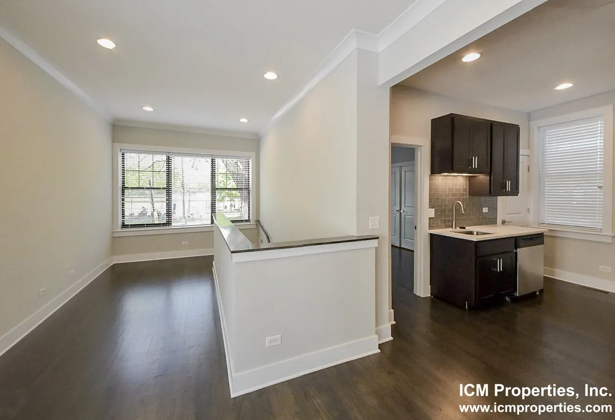 1946 W Nelson St, , 60657, USA 60657-unit#1952-1W-Chicago-IL