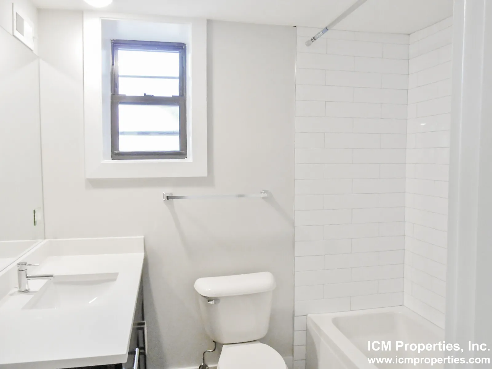 1946 W Nelson St, ,  60657, USA 60657-unit#1952-1W-Chicago-IL
