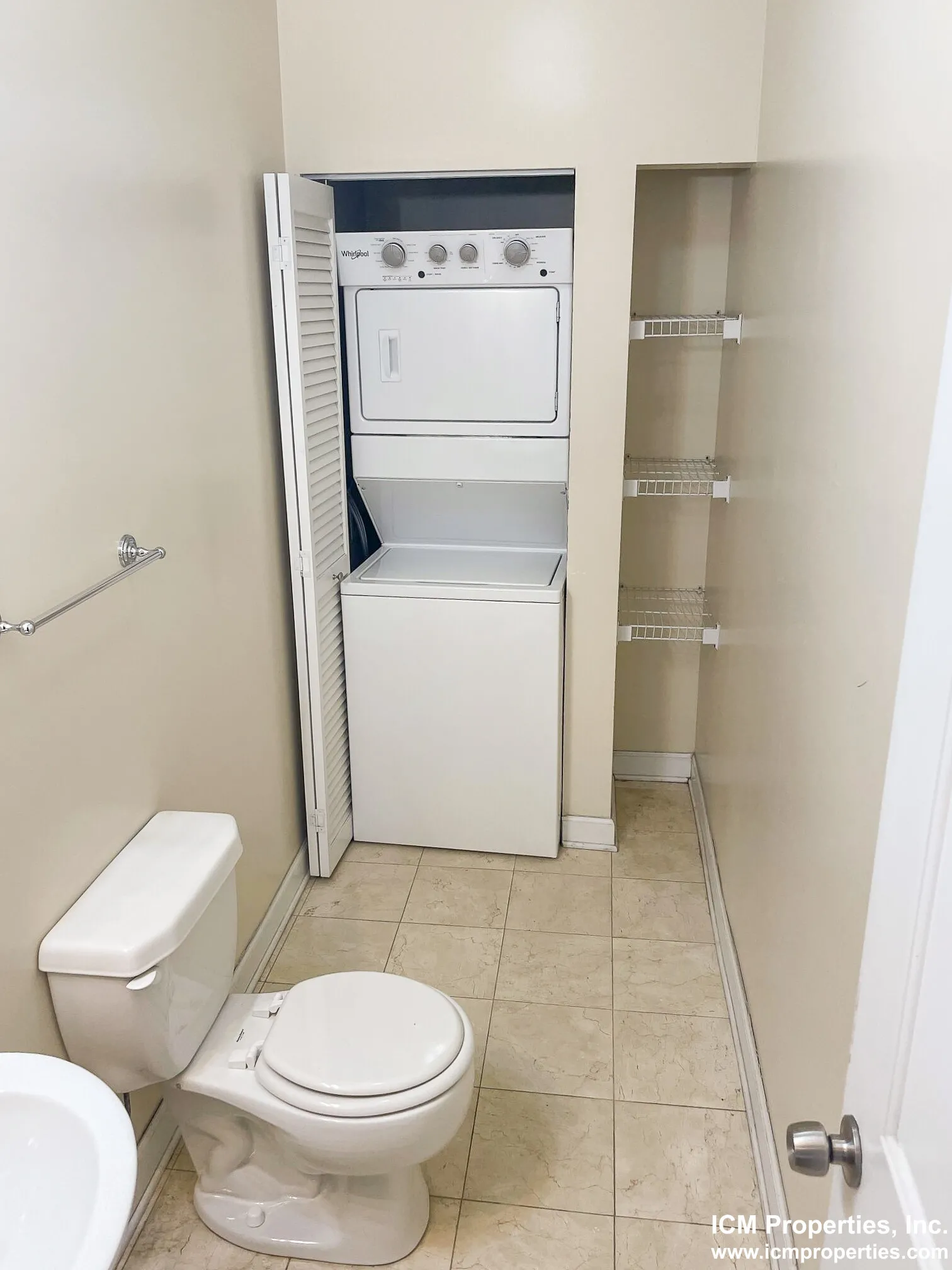 3912 N Pine Grove Ave, , 60613, USA 60613-unit#3918-2-Chicago-IL