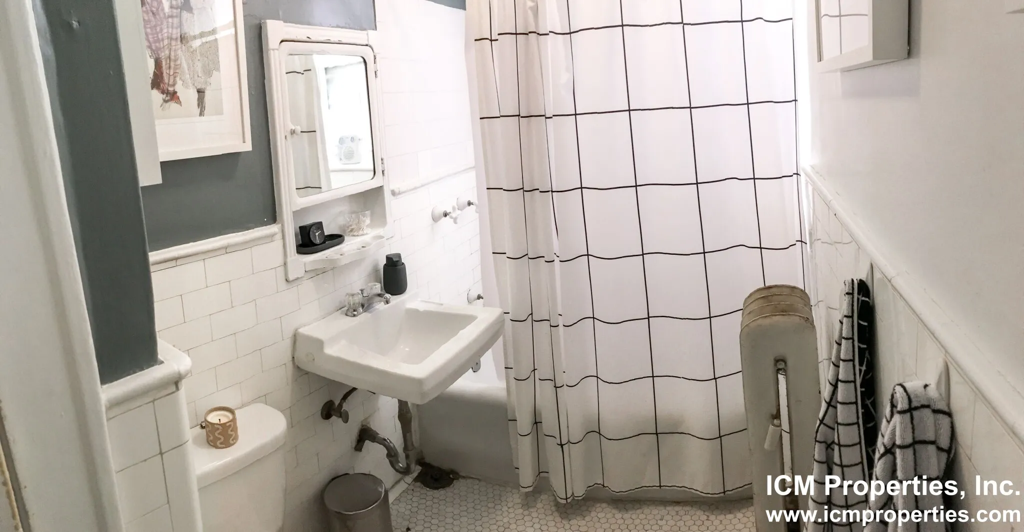 428 W Surf St, ,  60657, USA 60657-unit#428-2A-Chicago-IL