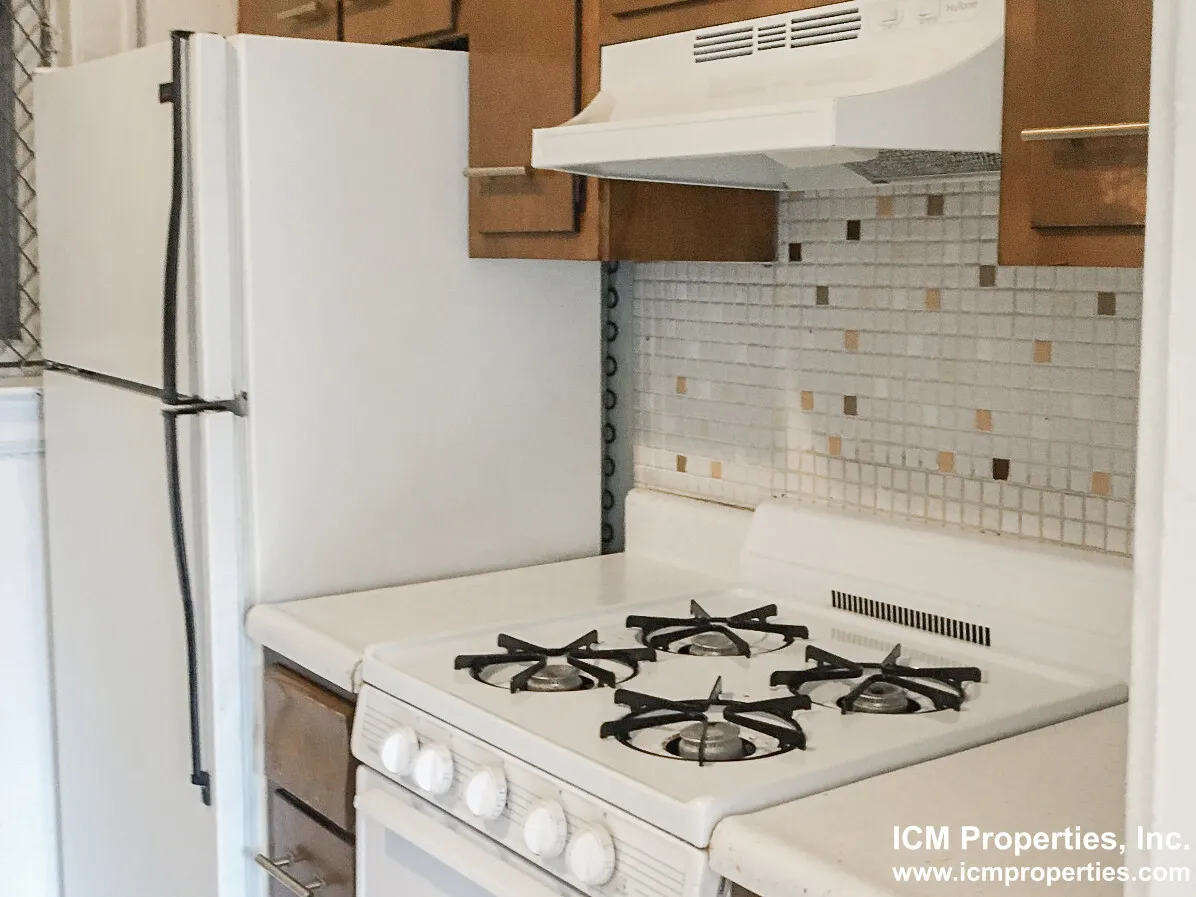 428 W Surf St, ,  60657, USA 60657-unit#428-2A-Chicago-IL