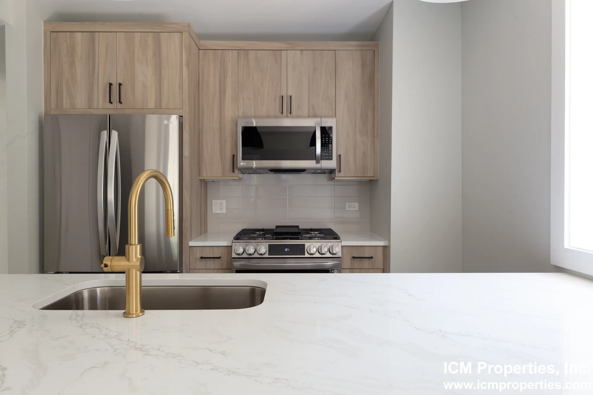 2455 W Logan Blvd, ,  60647, USA 60647-unit#2457-G-Chicago-IL