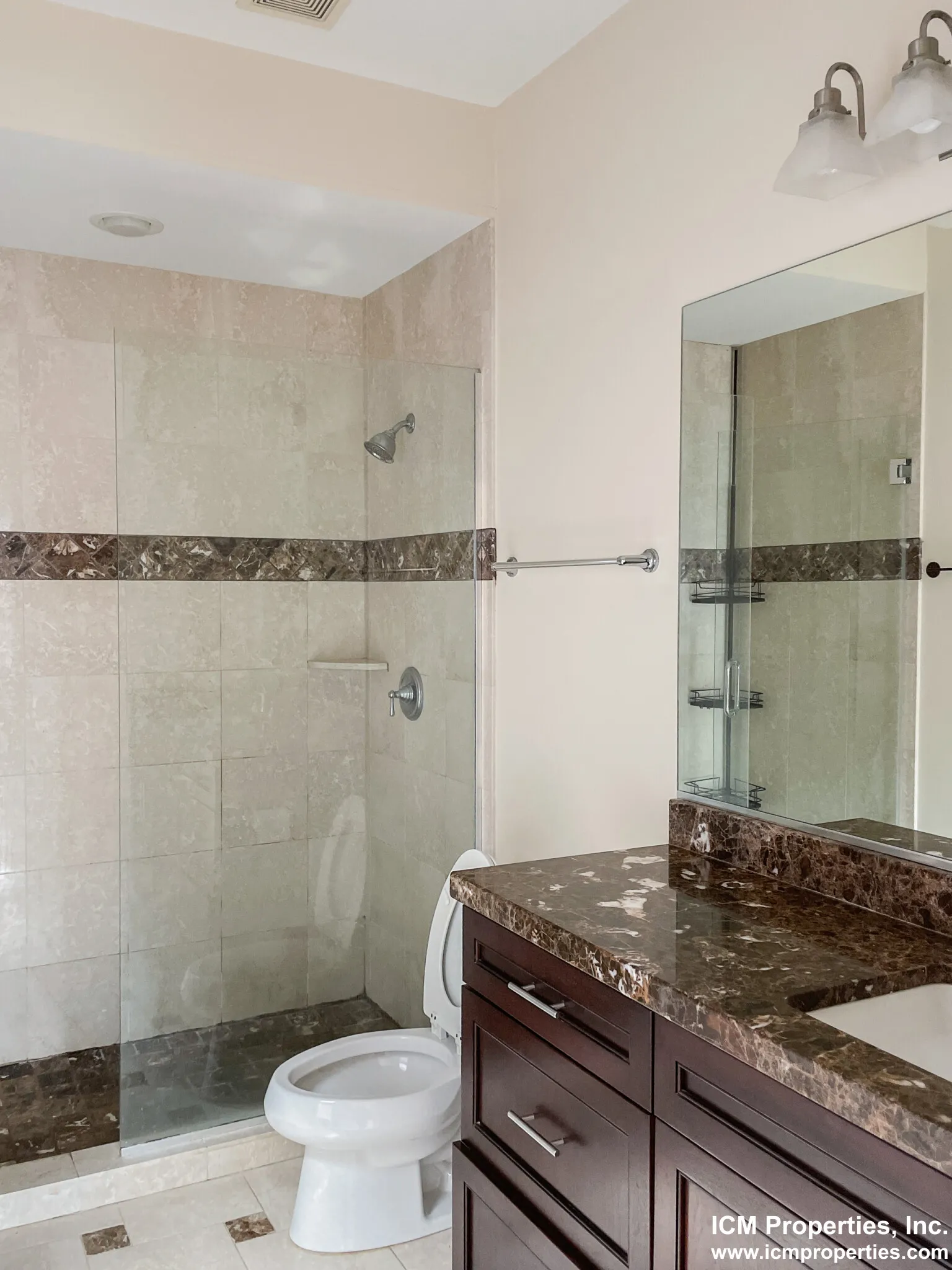 3229 N Kenmore Ave, , 60657, USA 60657-unit#3229-3-Chicago-IL