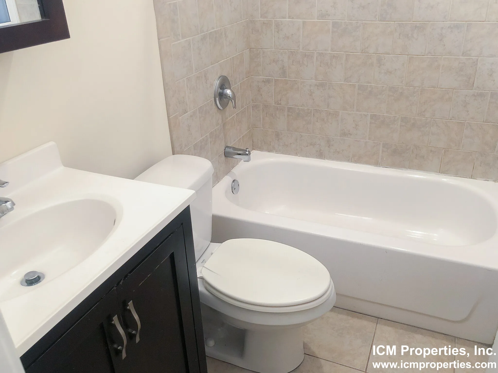 3637 N Paulina St, , 60613, USA 60613-unit#3639-2F-Chicago-IL