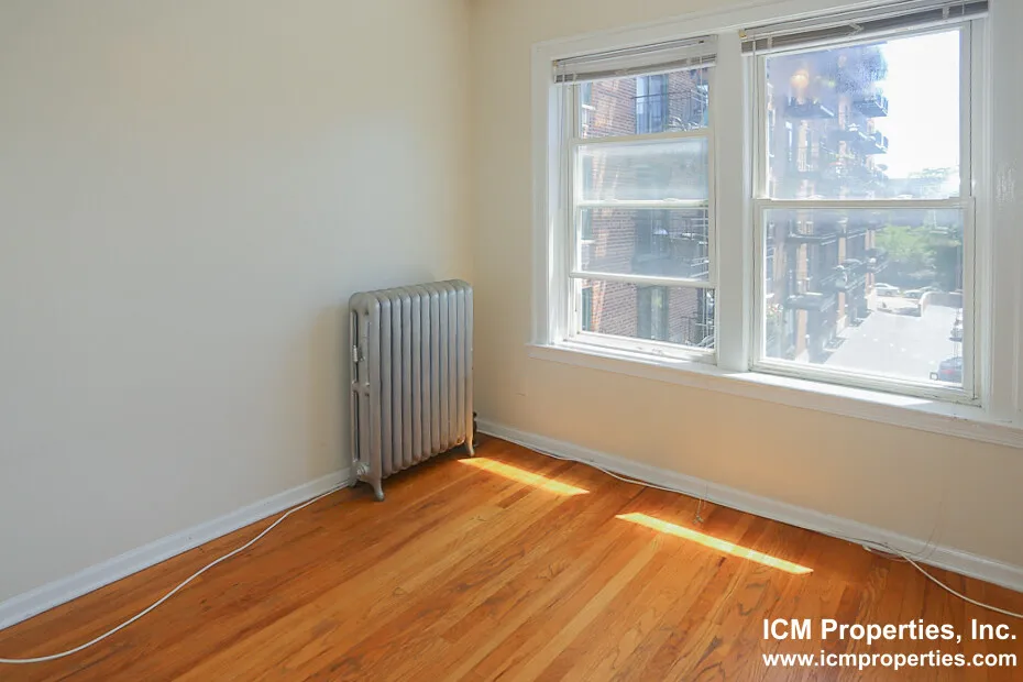 3912 N Pine Grove Ave, ,  60613, USA 60613-unit#3914-3W-Chicago-IL