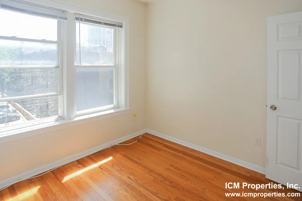 3912 N Pine Grove Ave, ,  60613, USA 60613-unit#3914-3W-Chicago-IL