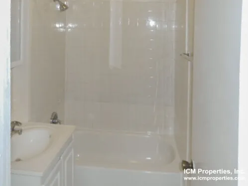 851 W Cornelia Ave, ,  60657, USA 60657-unit#851-GDN-Chicago-IL