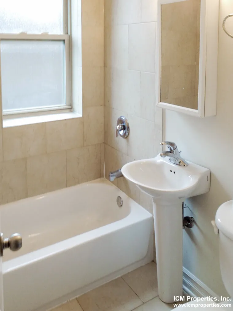 3808 N Sheffield Ave, ,  60613, USA 60613-unit#3810-2W-Chicago-IL