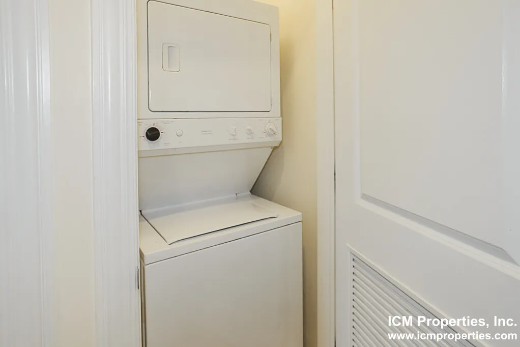 3829 N Southport Ave, , 60613, USA 60613-unit#3829-2-Chicago-IL