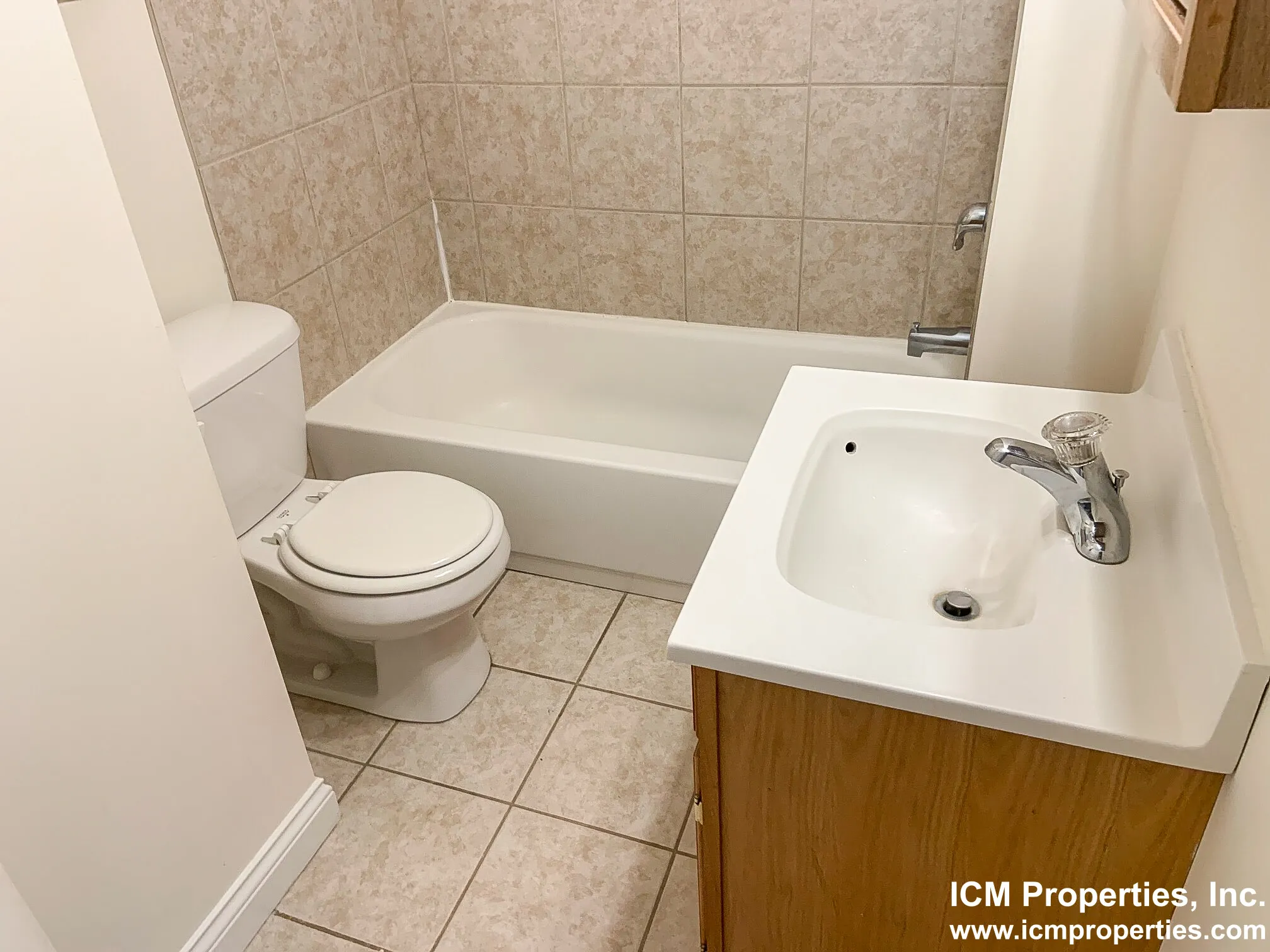 2600 N Racine Ave, , 60614, USA 60614-unit#2604RA-2-Chicago-IL