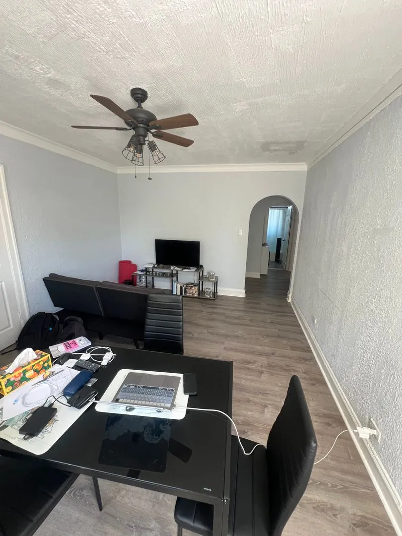 6126 S Ingleside Ave, ,  60637, USA 60637-unit#3W-Chicago-IL