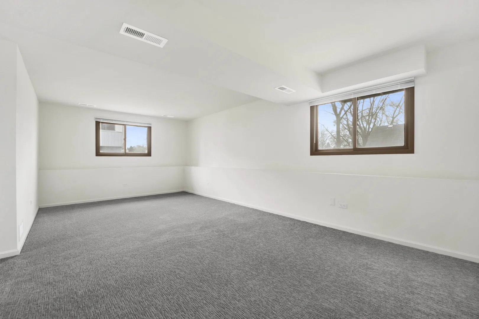 205 W Winchester Rd, , 60048, USA 60048-unit#205-Libertyville-IL