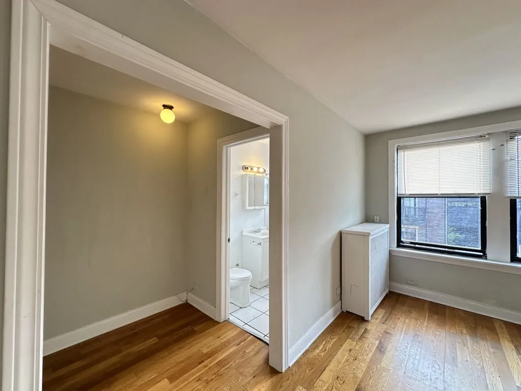 739 W Belmont Ave, , 60657, USA 60657-unit#515-Chicago-IL