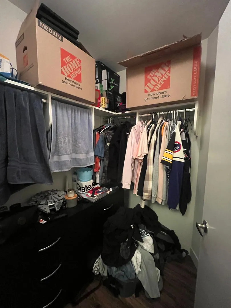 1045 W Cornelia Ave, ,  60657, USA 60657-unit#102-Chicago-IL