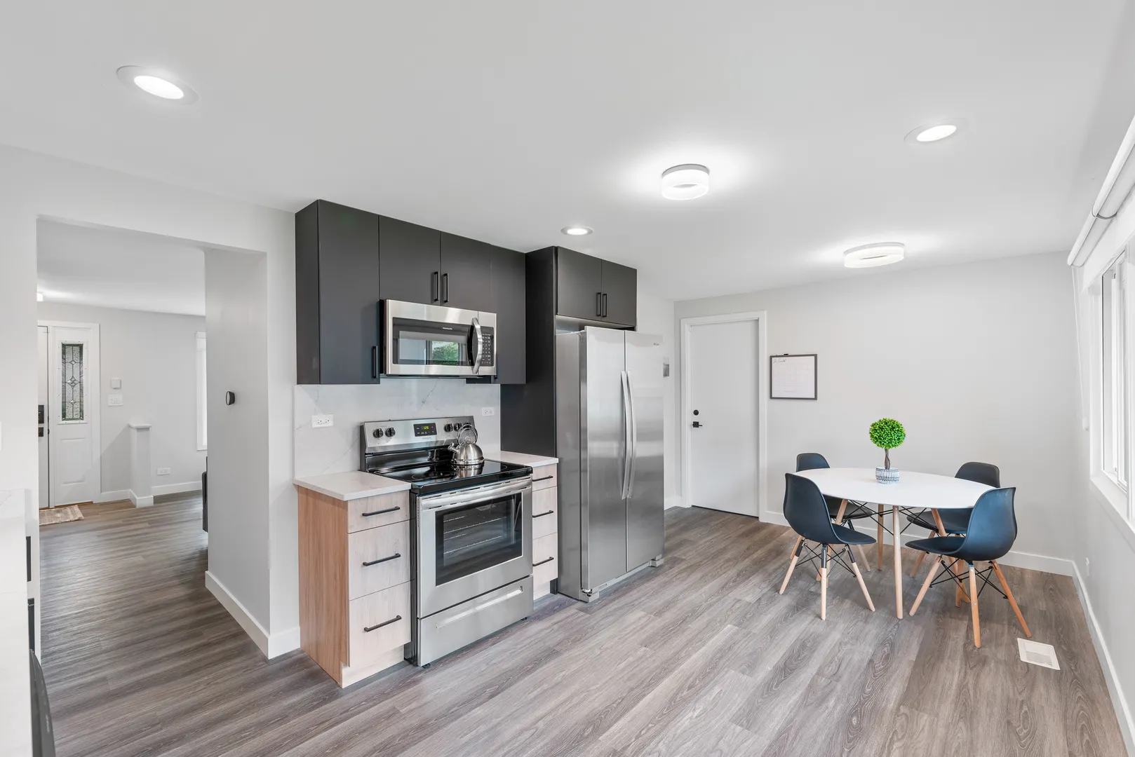 1026 Sharon Ln, , 60193, USA 60193-unit#1026-Schaumburg-IL