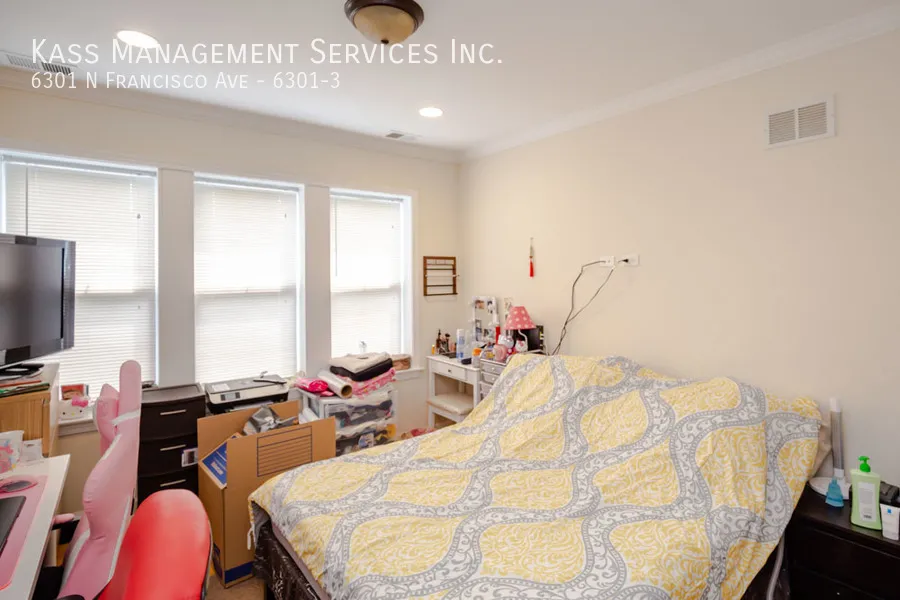 2852 W Rosemont Ave, ,  60659, USA 60659-unit#6301-3-Chicago-IL