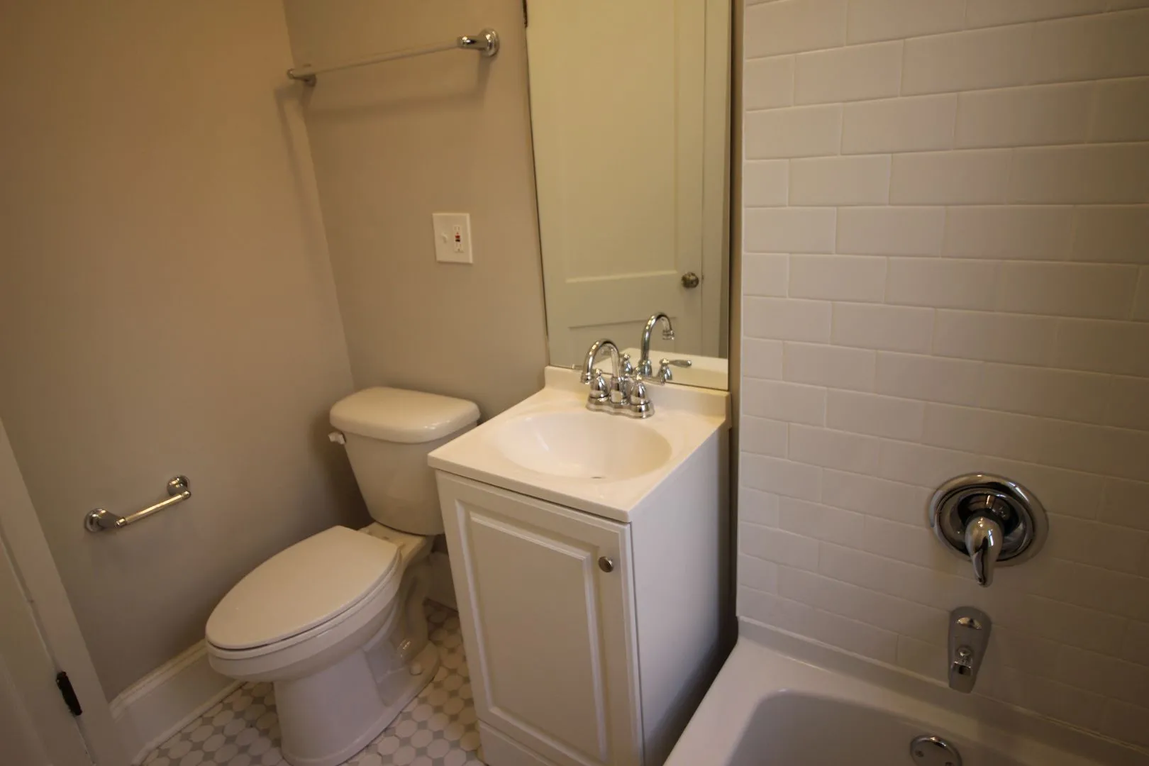 4401 N La Crosse Ave, ,  60630, USA 60630-unit#3-Chicago-IL