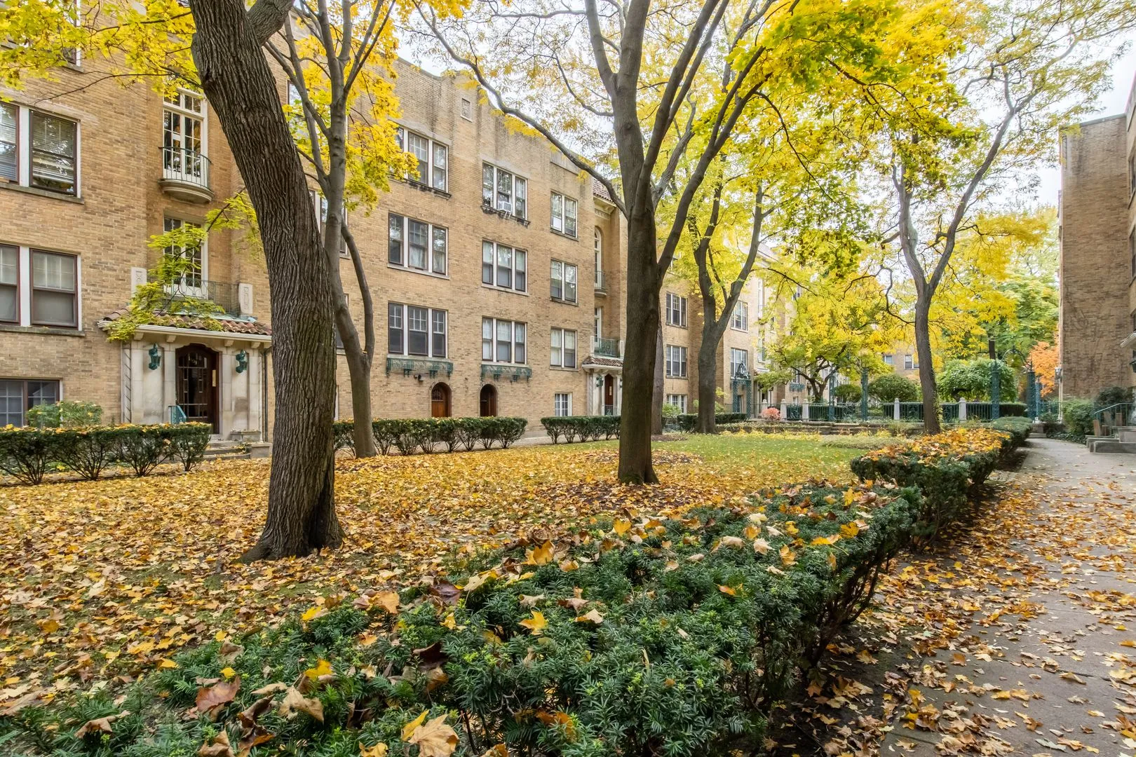 1601 W Thome Ave, ,  60660, USA 60660-unit#2A-Chicago-IL