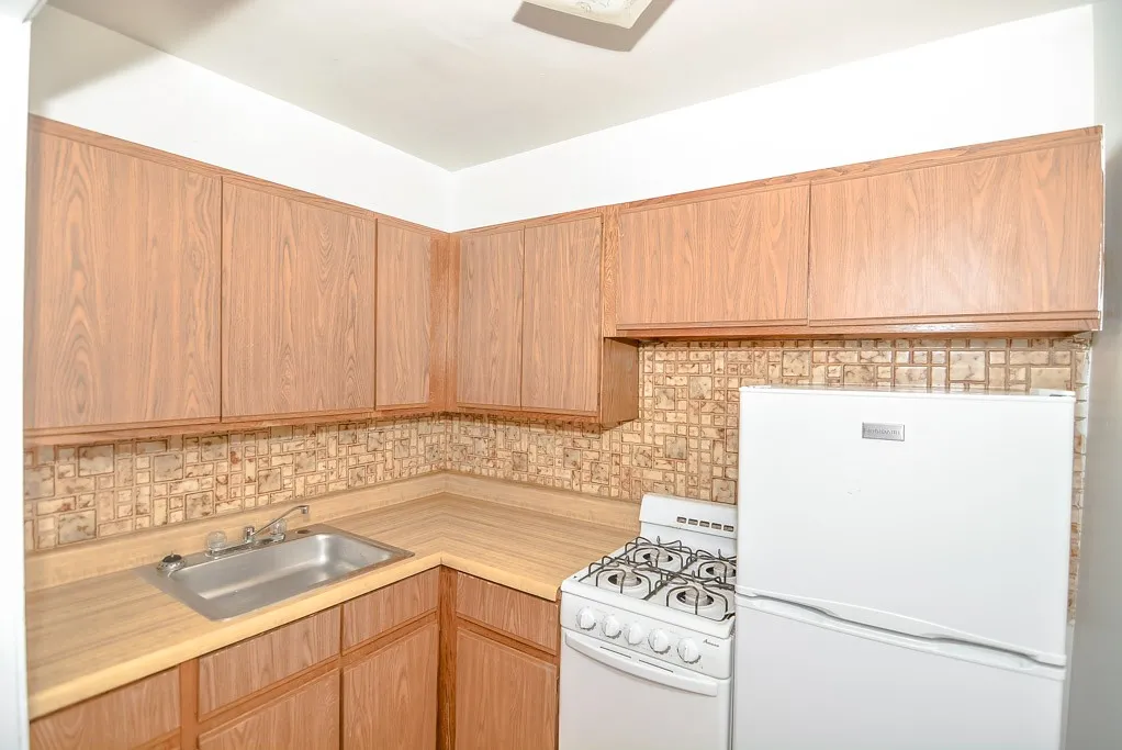 739 W Belmont Ave, , 60657, USA 60657-unit#315-Chicago-IL