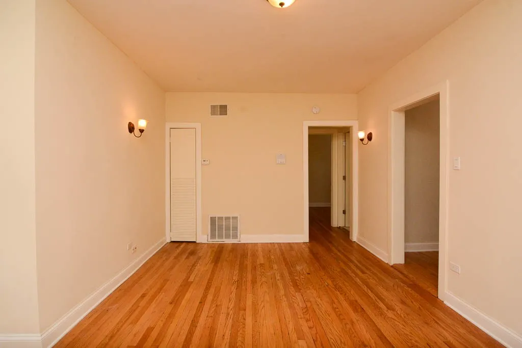 4036 N Ashland Ave, ,  60613, USA 60613-unit#1S-Chicago-IL