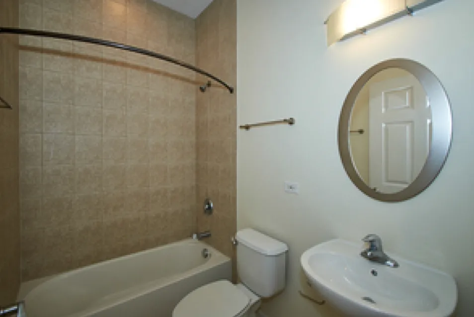 3917 N Kedzie Ave, ,  60618, USA 60618-unit#3S-Chicago-IL