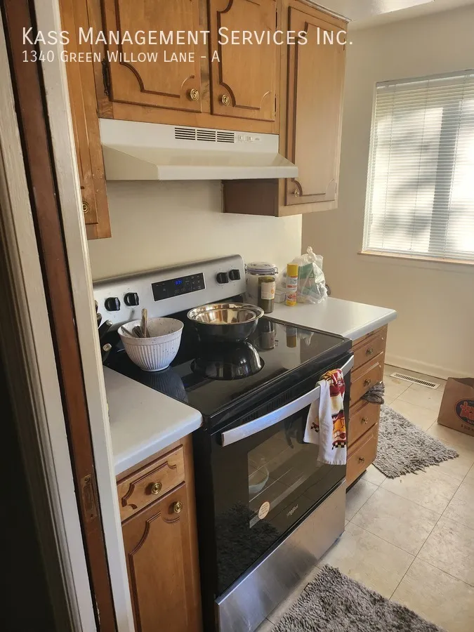 1340 Greenwillow Ln, , 60025, USA 60025-unit#A-Glenview-IL