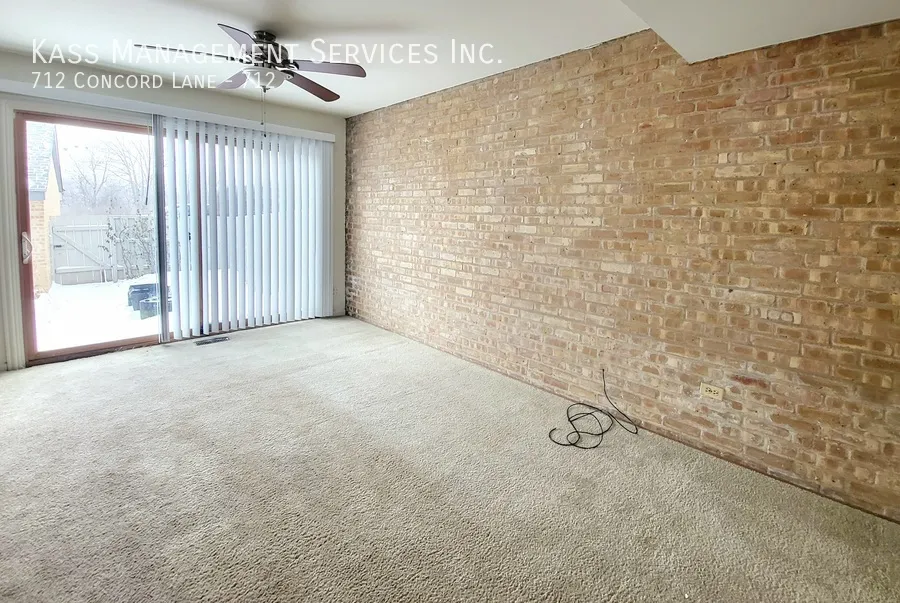 700 Concord Ln, ,  60010, USA 60010-Barrington-IL