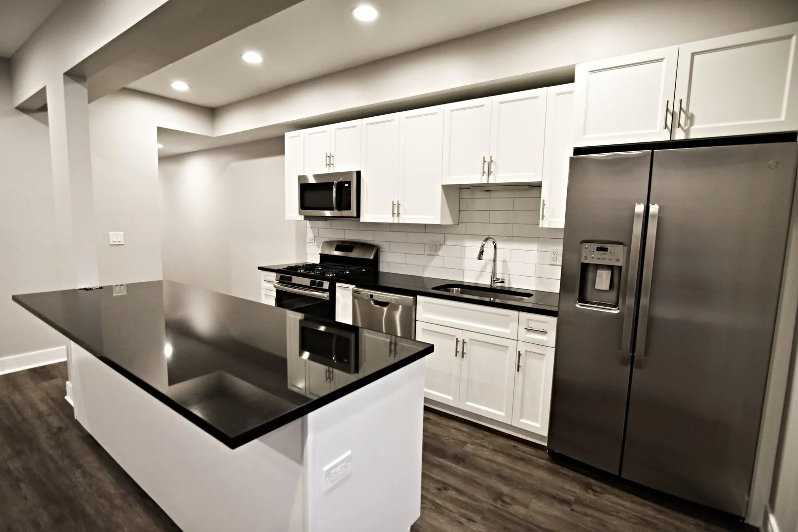 3212 N Halsted St, , 60657, USA 60657-unit#3212-GDN-Chicago-IL
