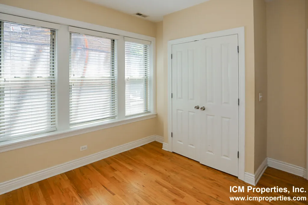 1210 W Waveland Ave, ,  60613, USA 60613-unit#1210WAV1-Chicago-IL