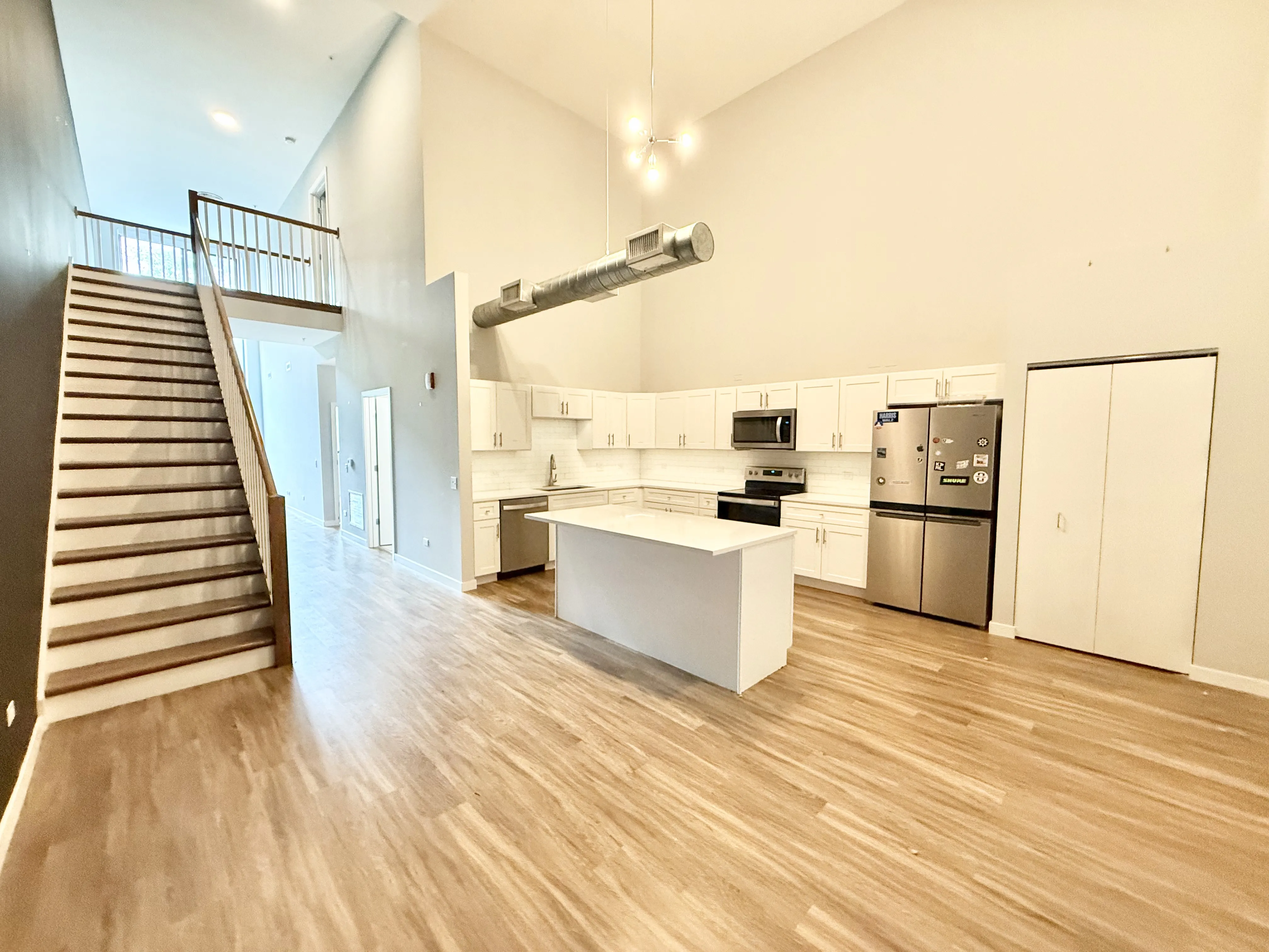 1900 W Lawrence Ave, , 60640, USA 60640-unit#211-Chicago-IL