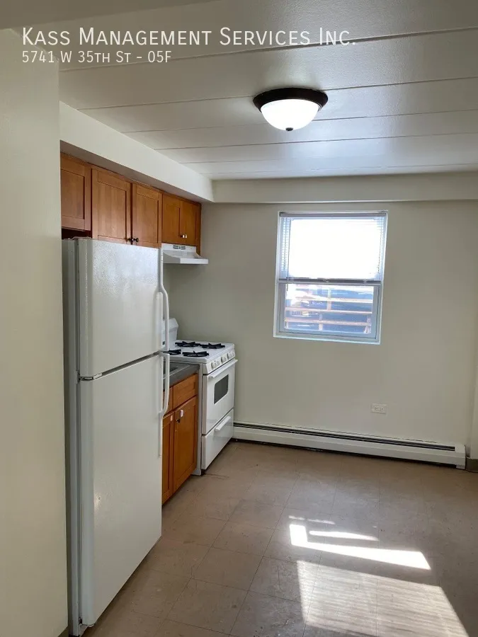 5741 W 35th St, , 60804, USA 60804-unit#05F-Cicero-IL