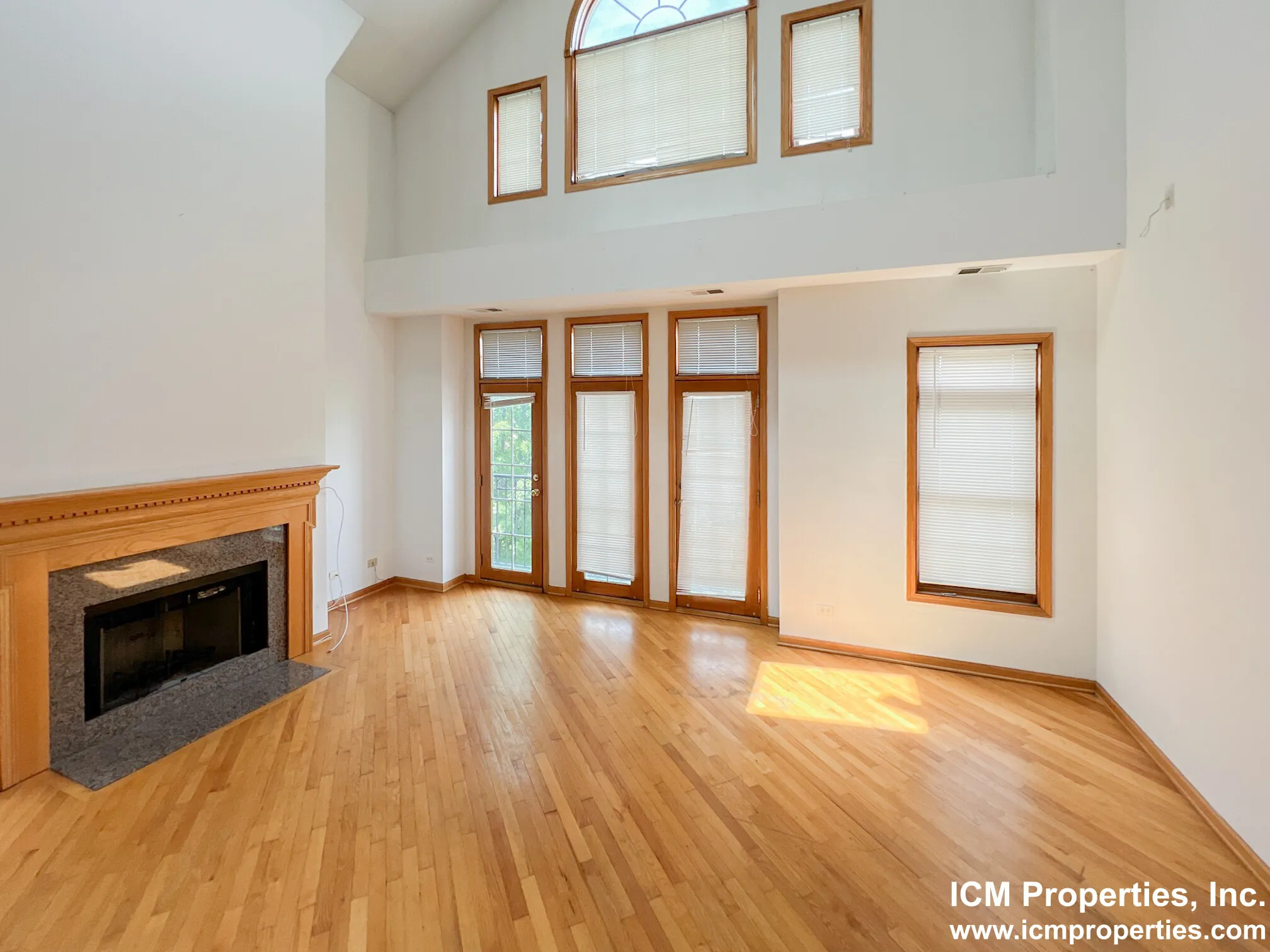 2741 N Southport Ave, ,  60614, USA 60614-unit#2741-3S-Chicago-IL