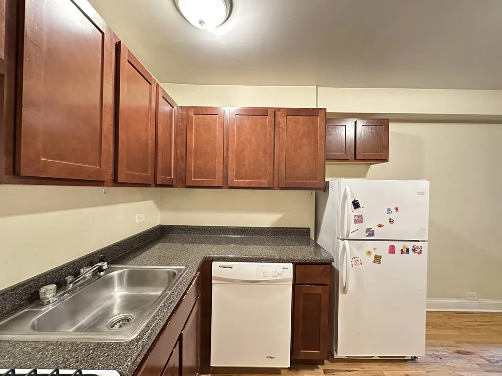 1347 N Dearborn St, ,  60610, USA 60610-unit#202-Chicago-IL