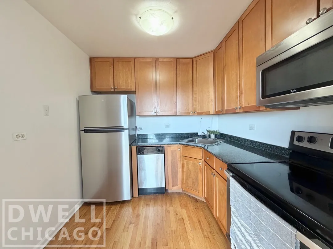 5650 N Sheridan Rd, ,  60660, USA 60660-unit#22D-Chicago-IL
