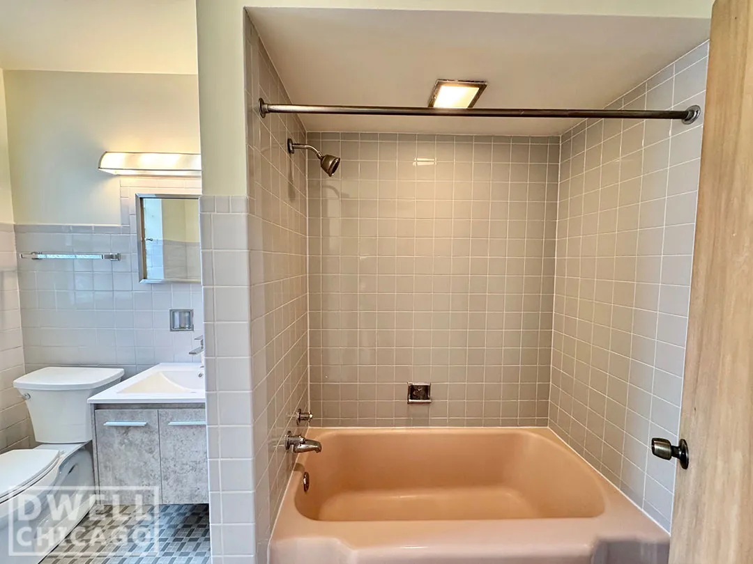 -unit#717-3-Chicago-IL