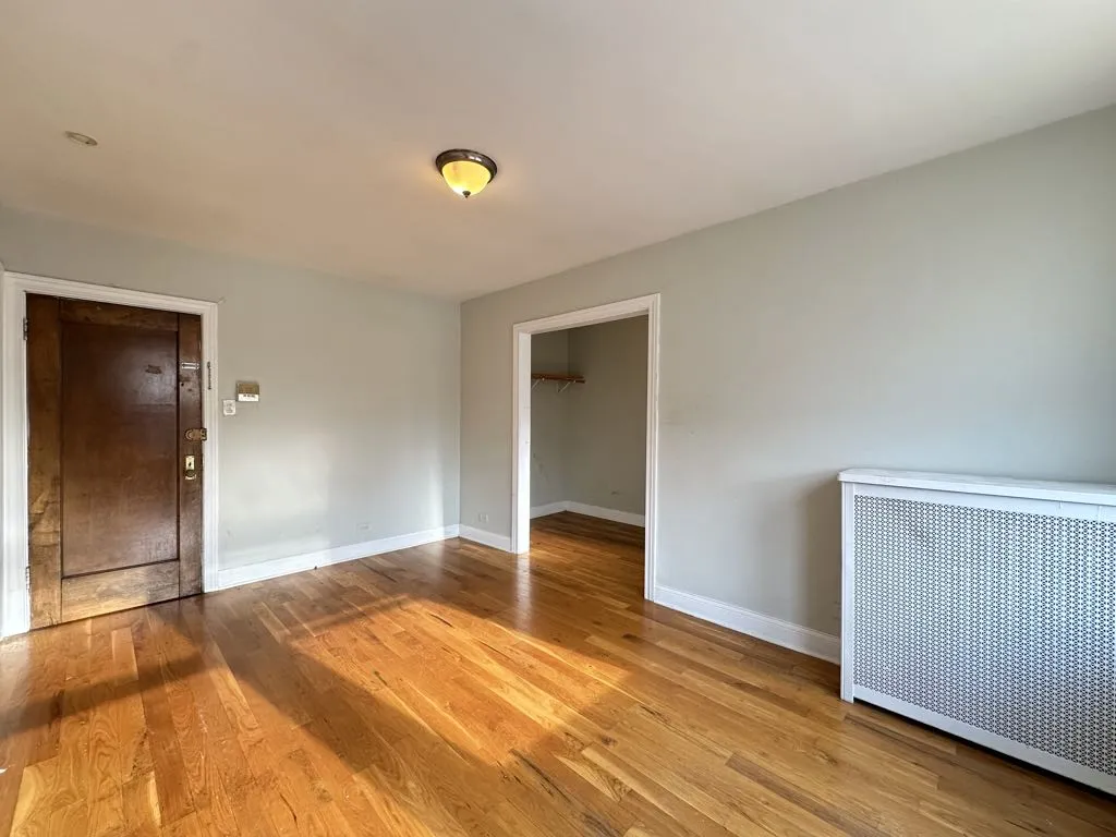 739 W Belmont Ave, , 60657, USA 60657-unit#515-Chicago-IL