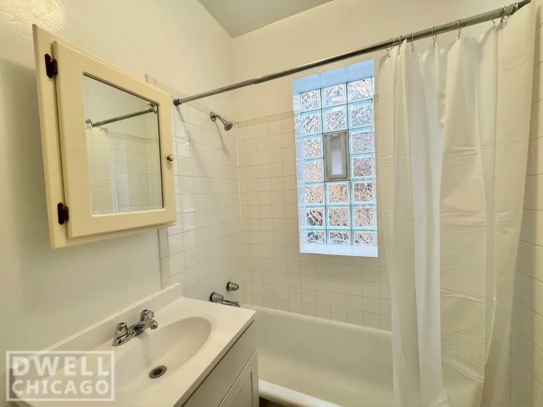 6916 N Lakewood Ave, ,  60626, USA 60626-unit#310-Chicago-IL