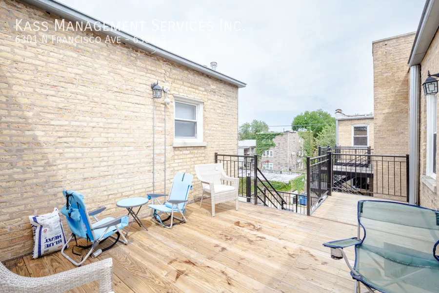 2852 W Rosemont Ave, ,  60659, USA 60659-unit#6301-3-Chicago-IL