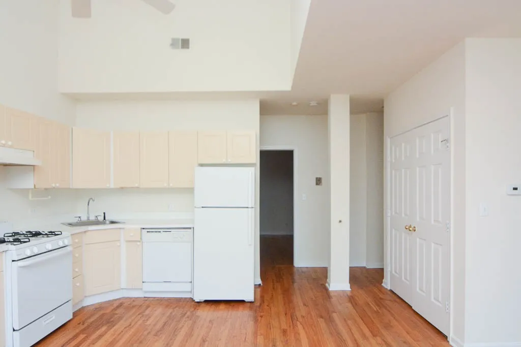 917 W Dakin St, ,  60613, USA 60613-unit#402-Chicago-IL
