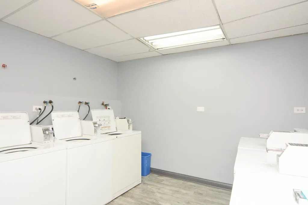 837 W Wolfram St, ,  60657, USA 60657-unit#308-Chicago-IL